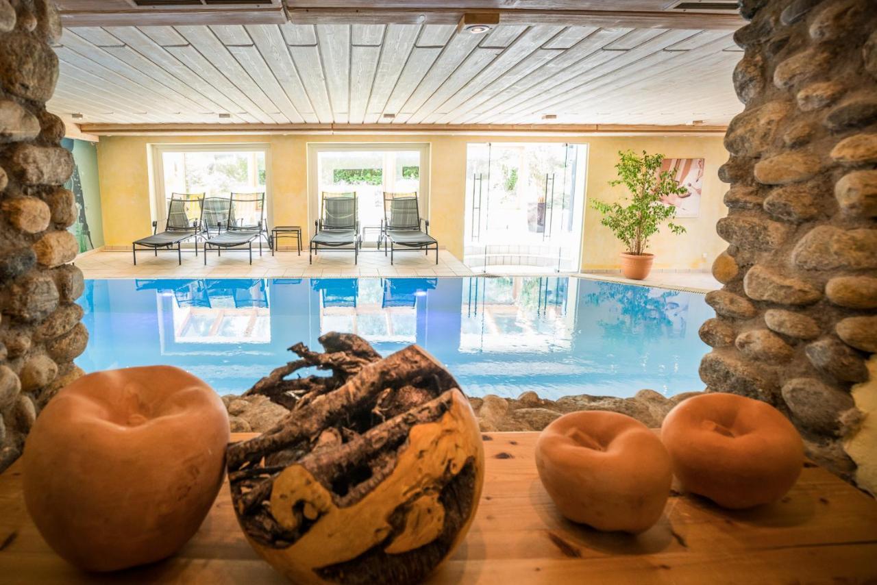 Naturhotel Ortners Eschenhof Bad Kleinkirchheim Ngoại thất bức ảnh