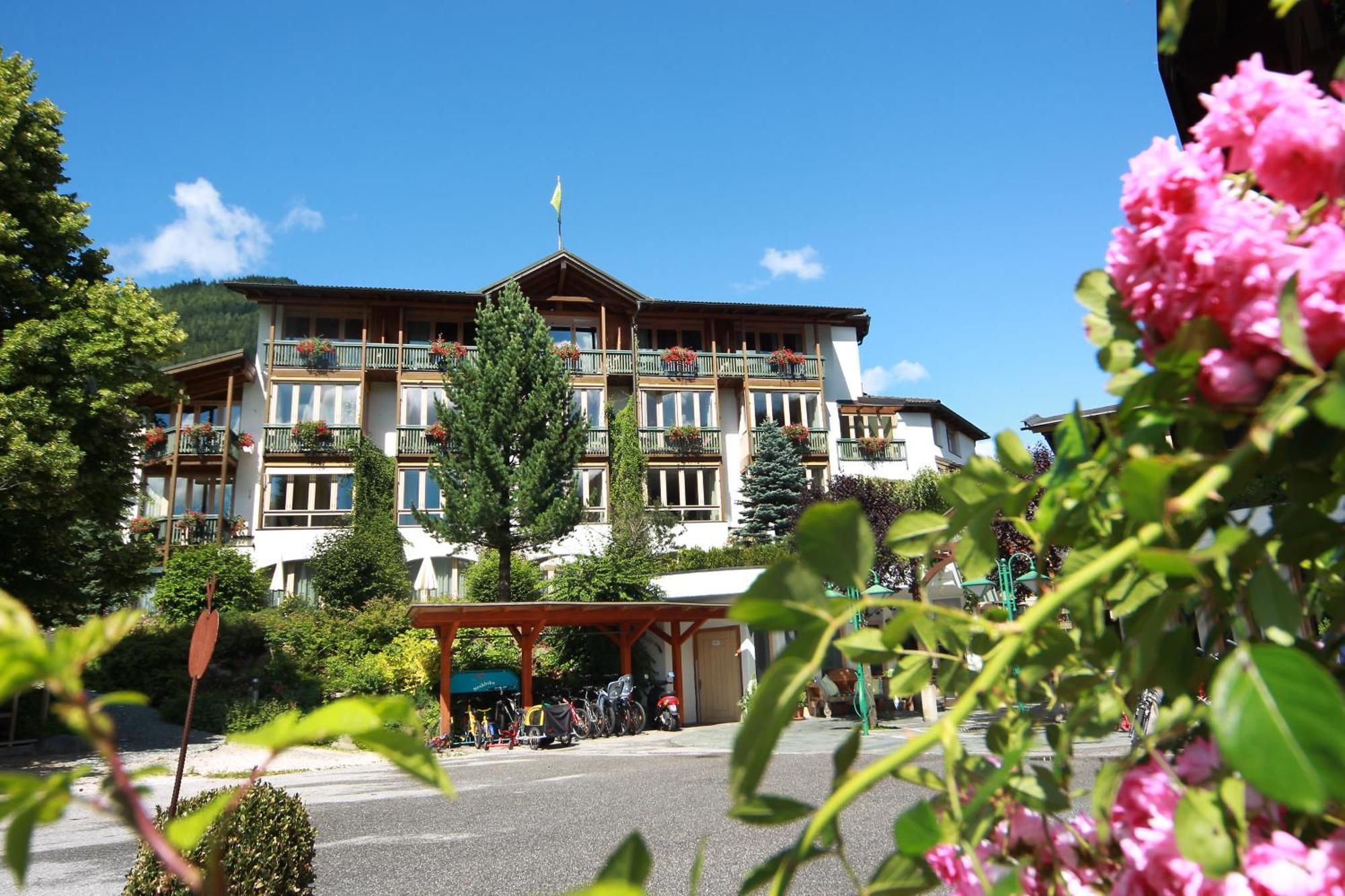 Naturhotel Ortners Eschenhof Bad Kleinkirchheim Ngoại thất bức ảnh