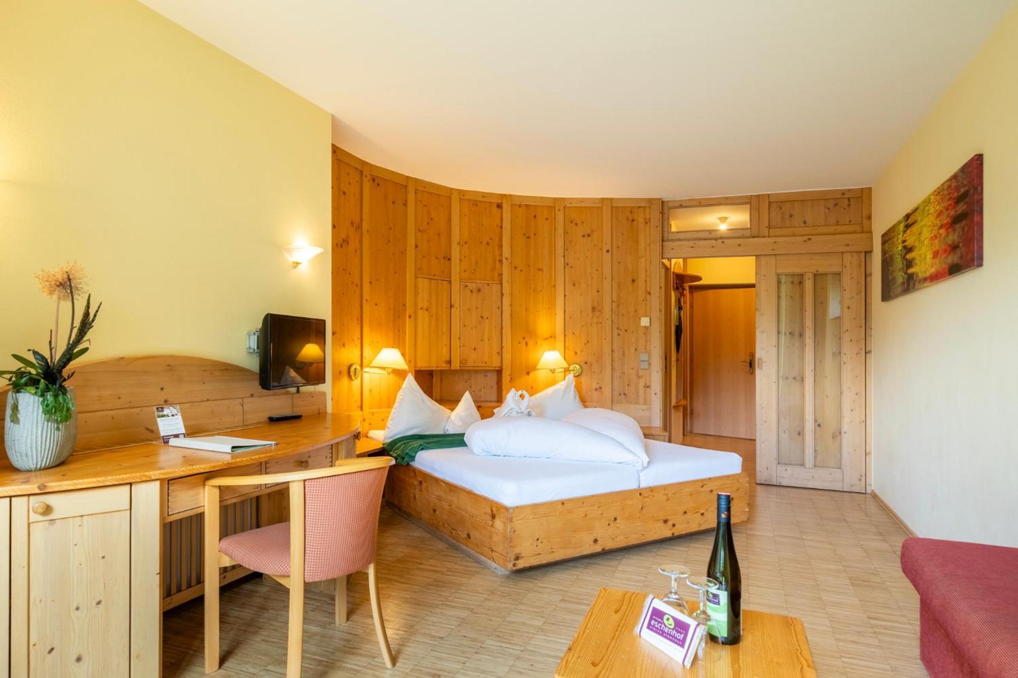 Naturhotel Ortners Eschenhof Bad Kleinkirchheim Ngoại thất bức ảnh