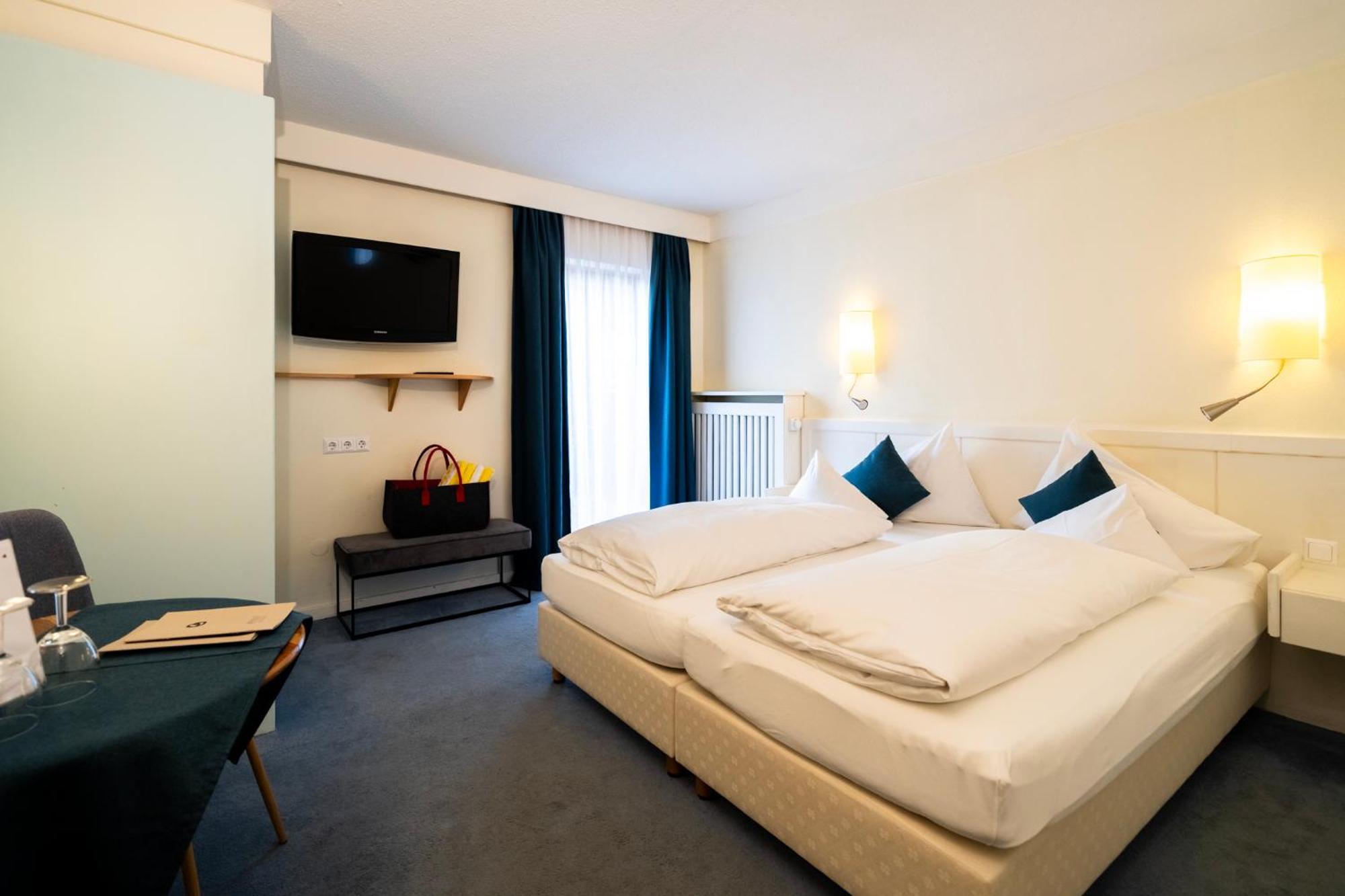 Naturhotel Ortners Eschenhof Bad Kleinkirchheim Ngoại thất bức ảnh