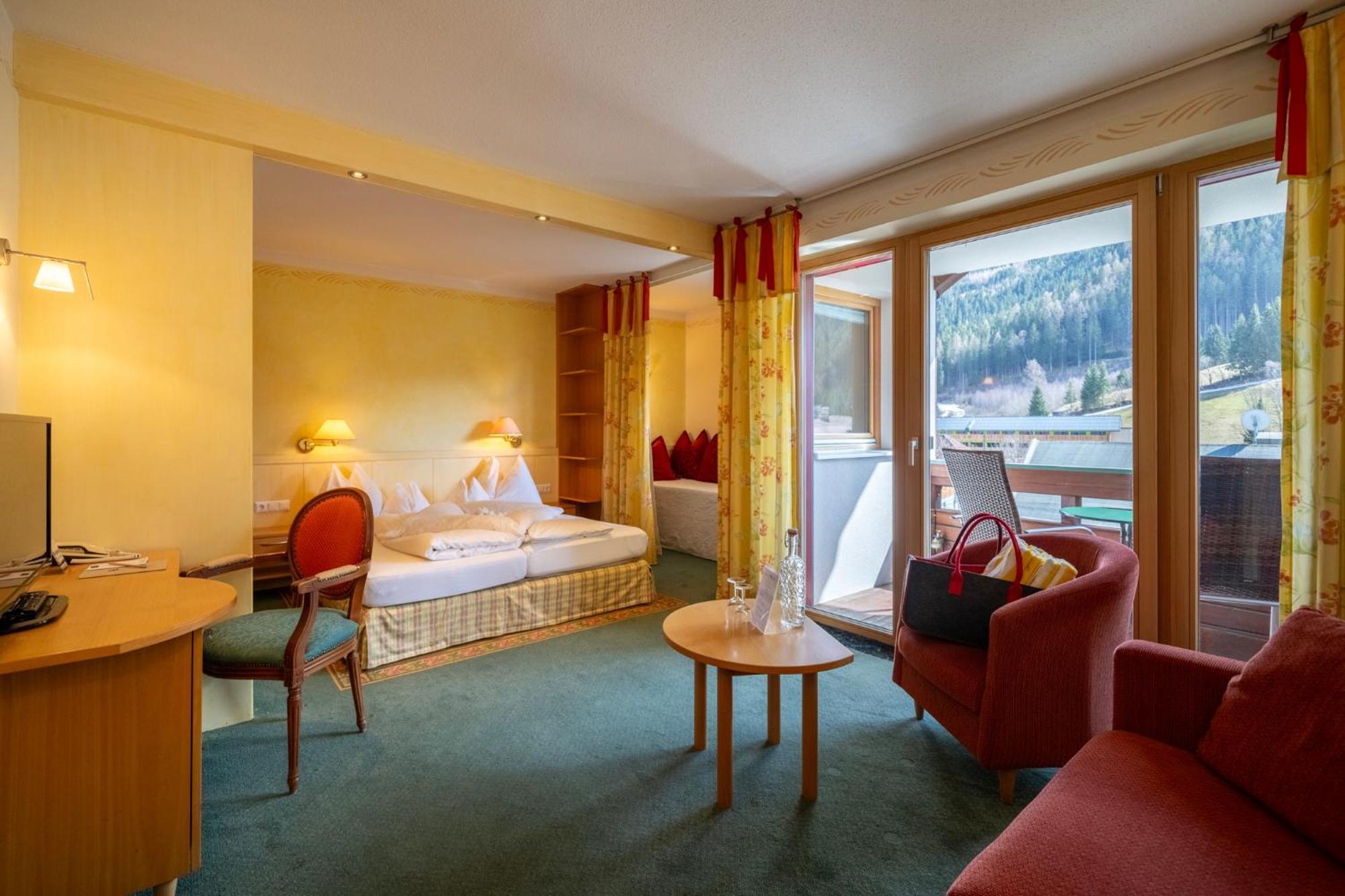 Naturhotel Ortners Eschenhof Bad Kleinkirchheim Ngoại thất bức ảnh