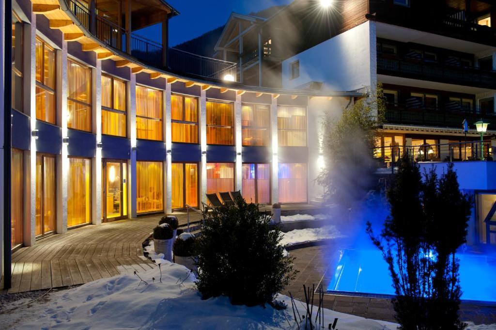 Naturhotel Ortners Eschenhof Bad Kleinkirchheim Ngoại thất bức ảnh